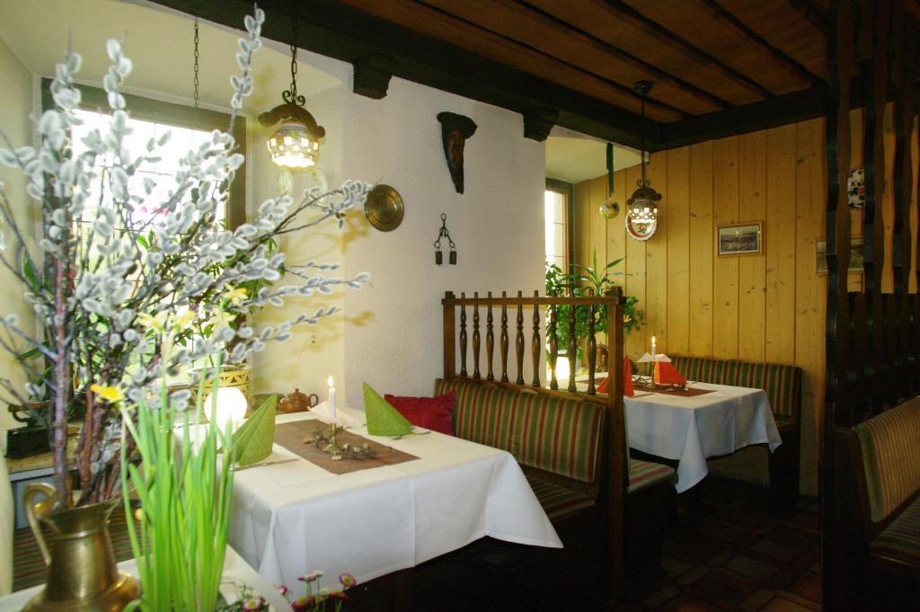 Land-Gut-Hotel Raeuber Lippoldskrug Alfeld  Exterior foto